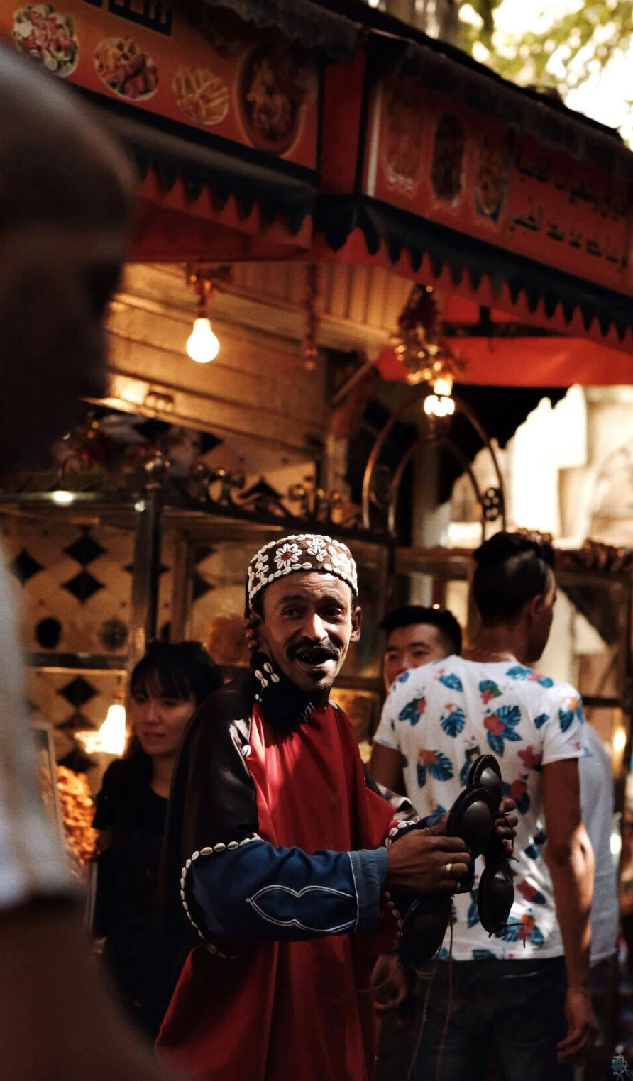 Un marchand à Fès