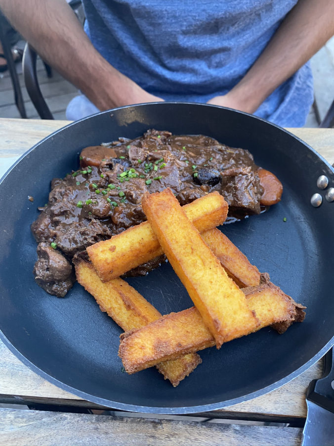La fameuse daube de sanglier au restaurant Casa Corsa à Porto-Vecchio