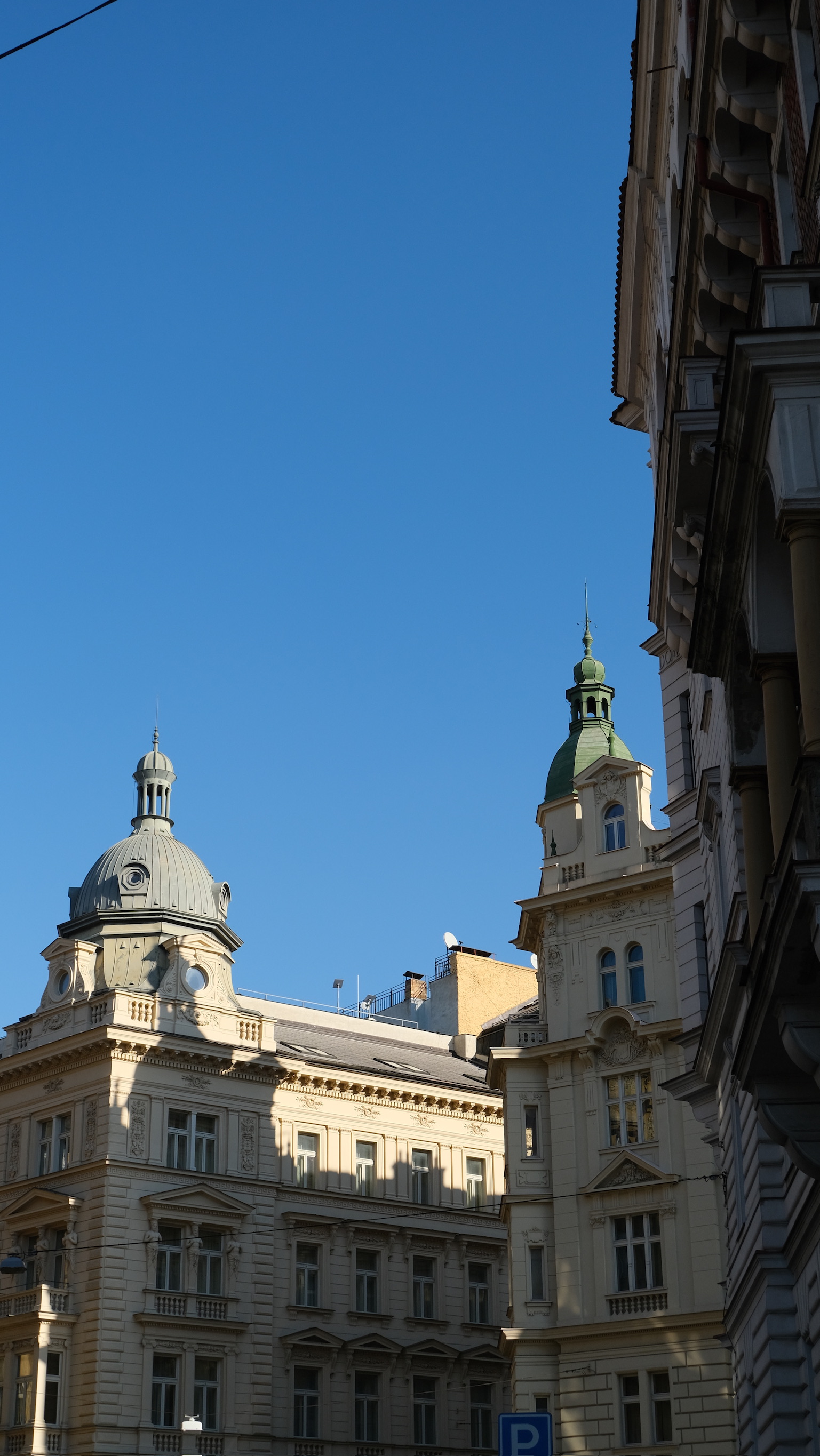 Les beaux immeubles de Prague