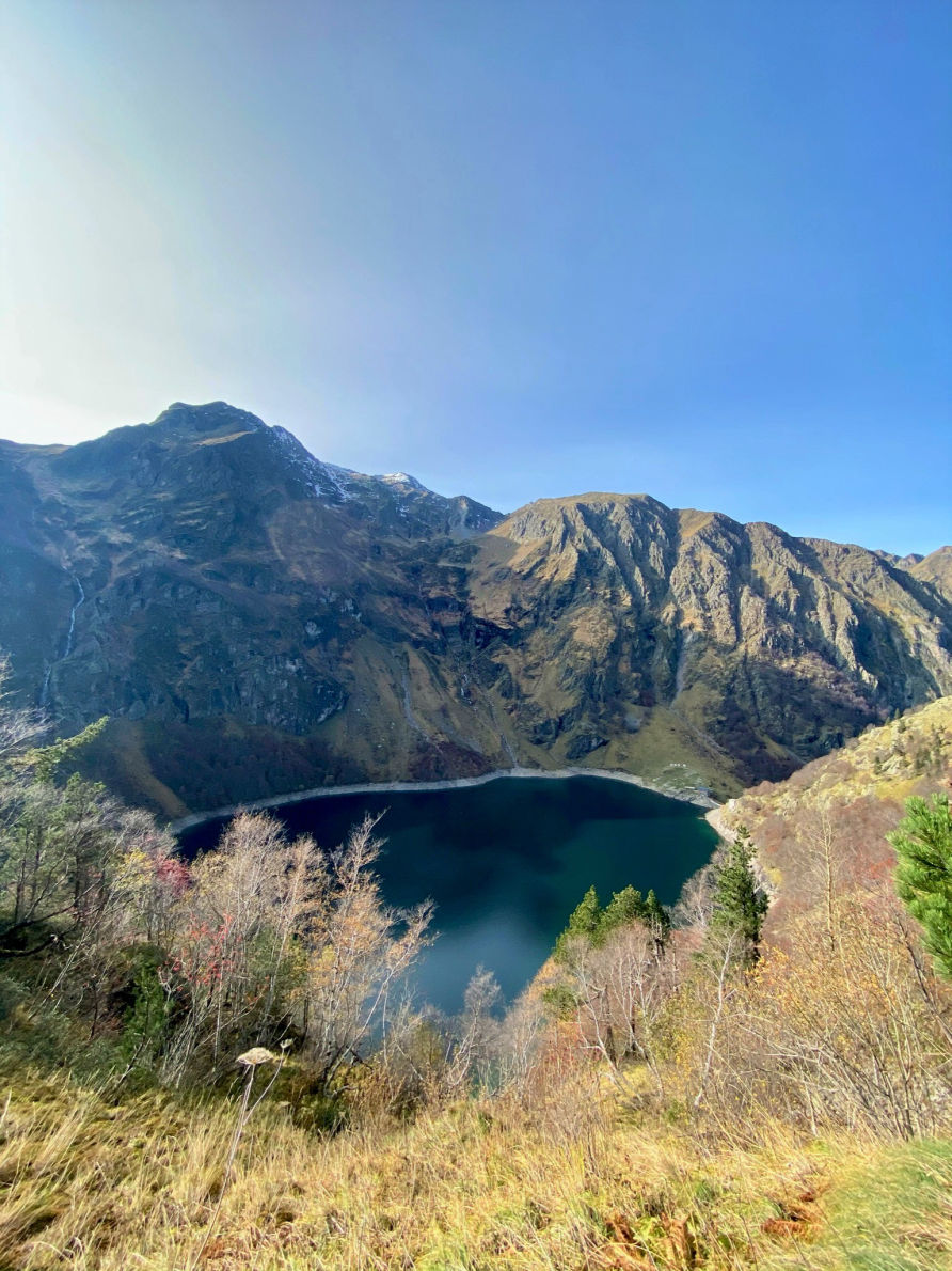 Le lac d'Oô sur le retour de la randonnée