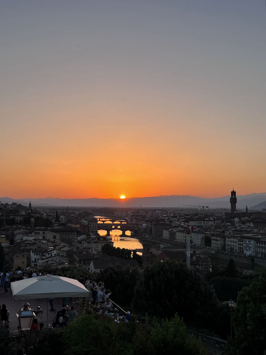 Le coucher de soleil à la Piazzale Michelangelo
