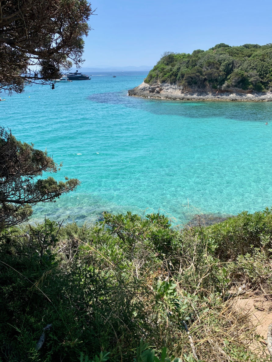 Plage du petit Spérone à Bonifacio