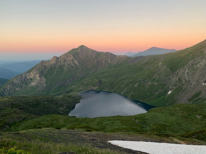 L'étang d'Araing depuis le pic de Crabère