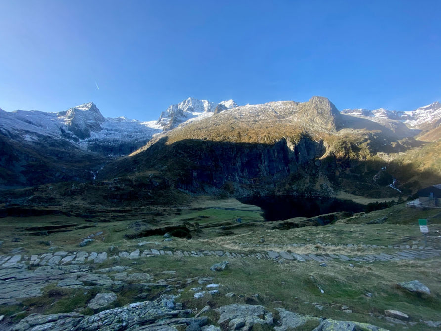 Le lac d'Espingo