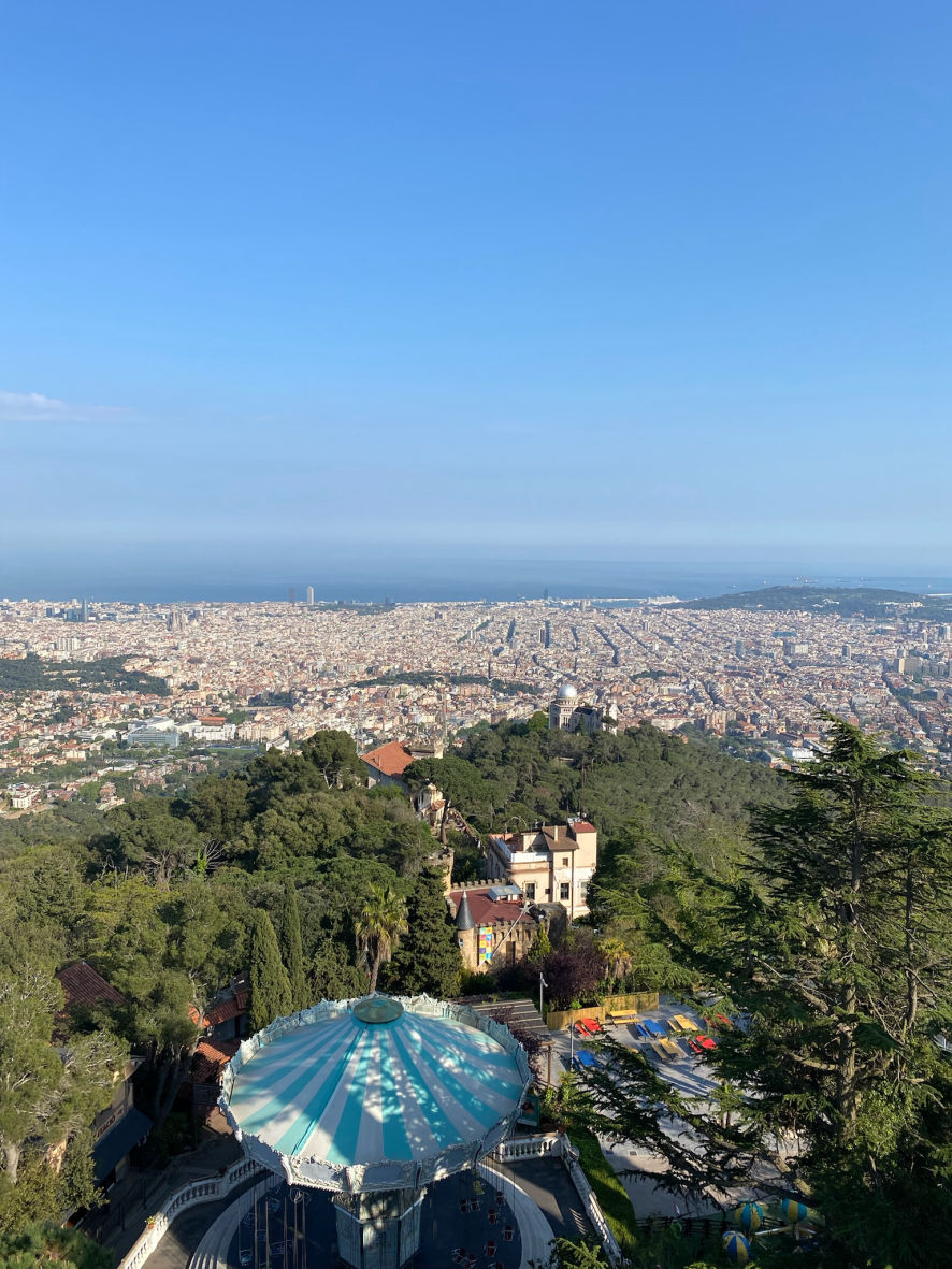 La vue depuis le mont Tibidabo