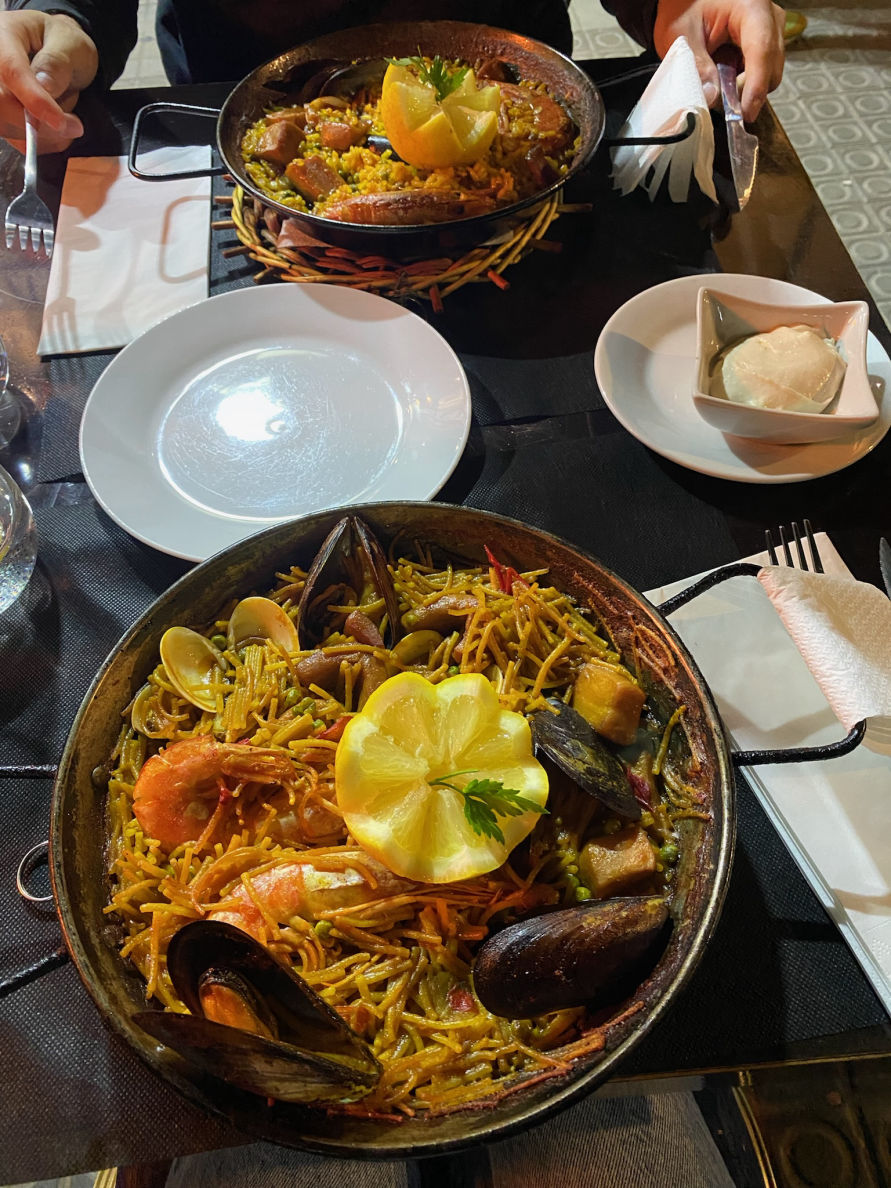 Micu Maku, le restaurant idéal pour déguster la paëlla et la fideuá