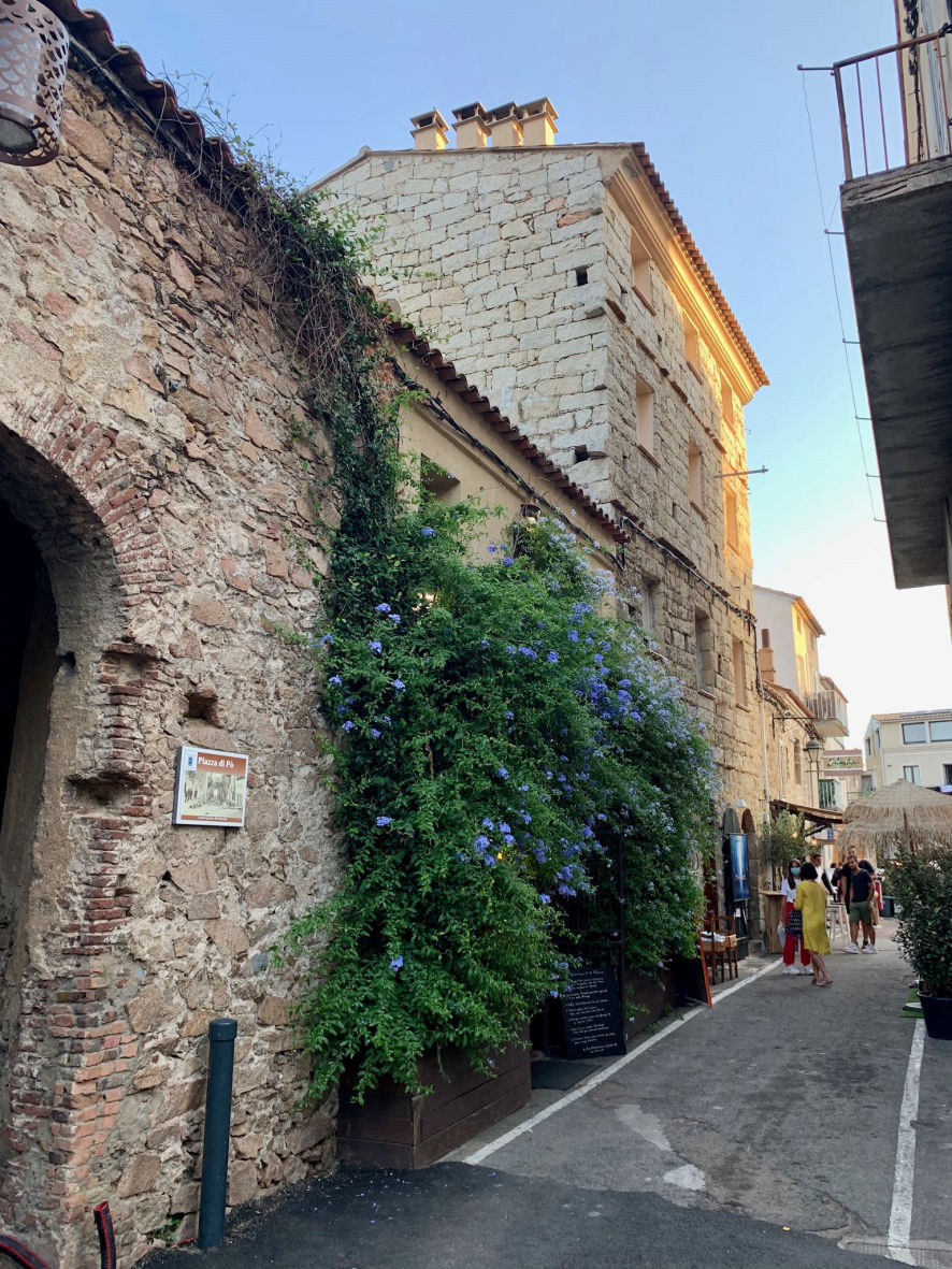Les rues de Porto-Vecchio