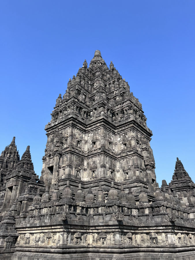 Le temple Prambanan ou Candi Rara Jonggrang