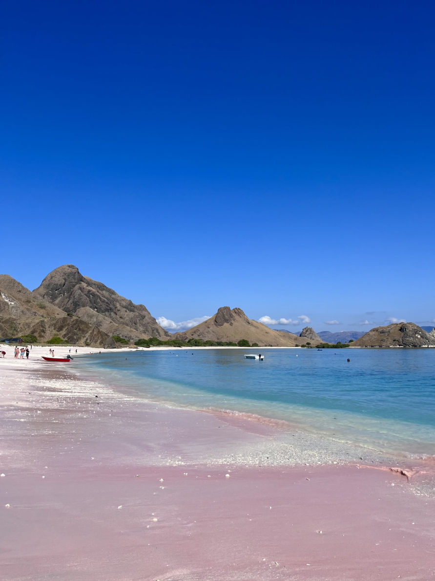 Pink Beach, la plage rose