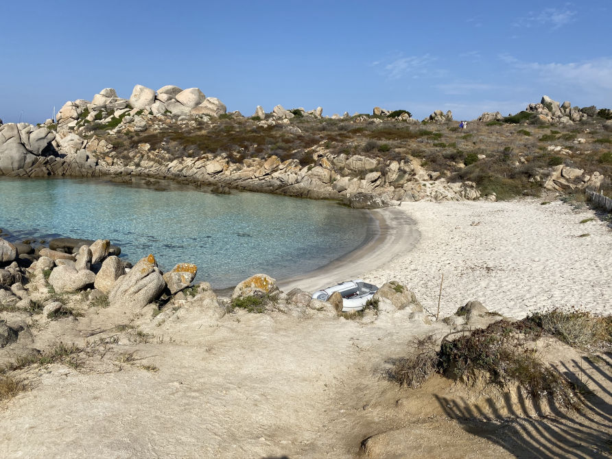 Les plages paradisiaques des îles Lavezzi