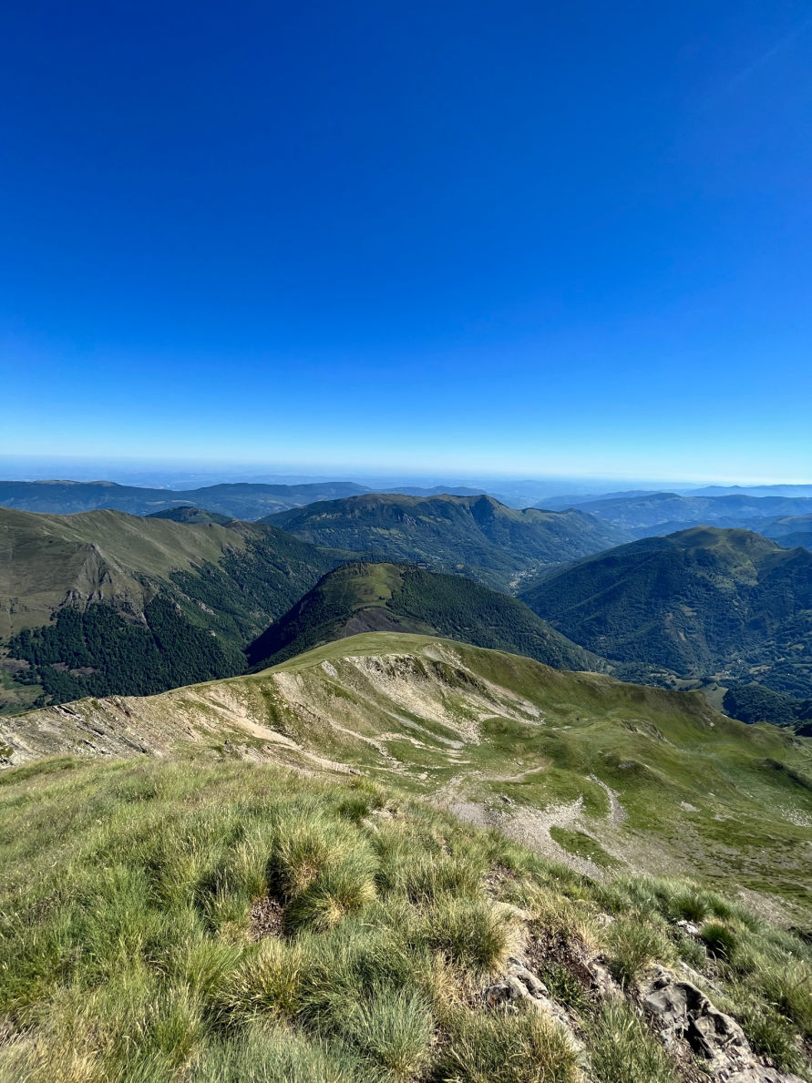 Le panorama depuis le sommet du Pic de l'Har