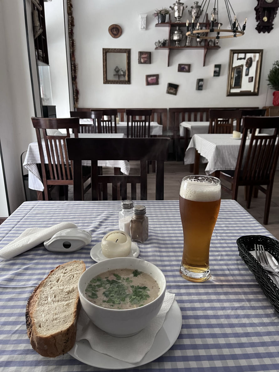 La soupe Żurek au Restauracja Polska dans le quartier juif