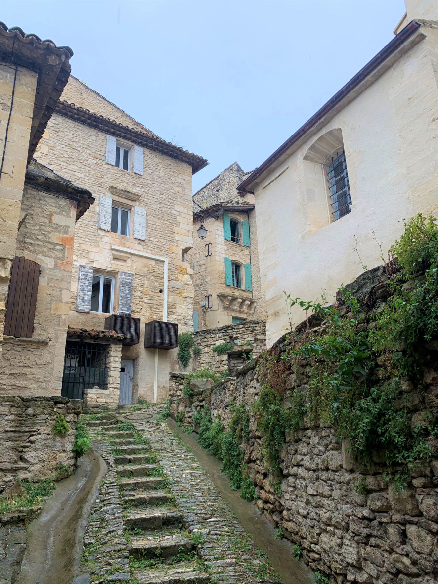 Gordes