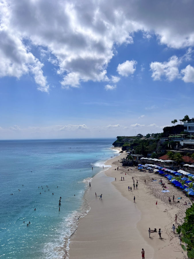 La plage de Dreamland dans le sud de Bali