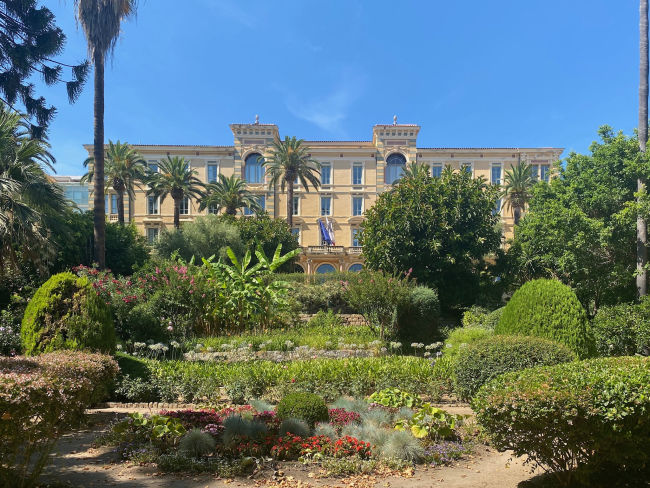 Le Grand Hôtel Continental