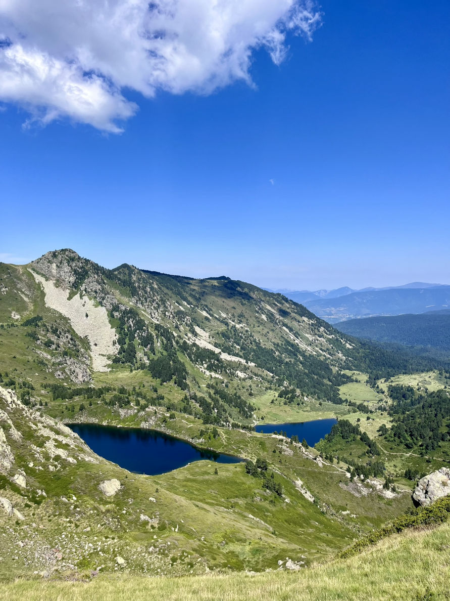 Point de vue sur l'étang noir et l'étang de Rabassoles bas