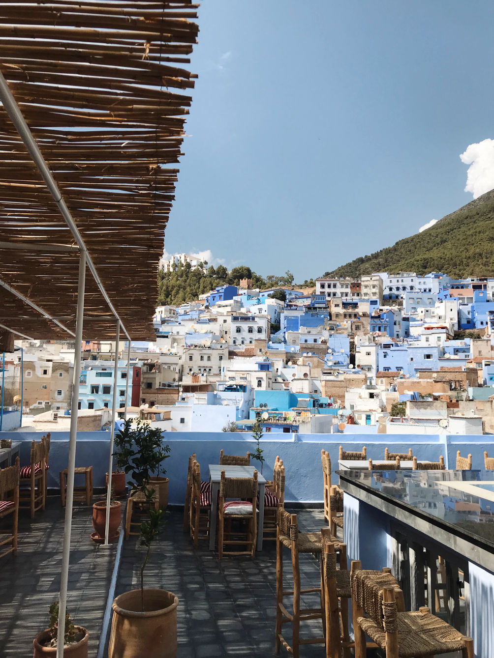 Vue sur Chefchaouen depuis le restaurant chez Hamsa