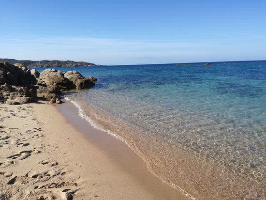 Plage de la Tonnara à Bonifacio